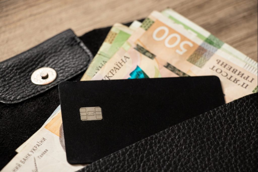 12 Wild Loan Offers You Can Get If You’re Internet Famous! Seriously!