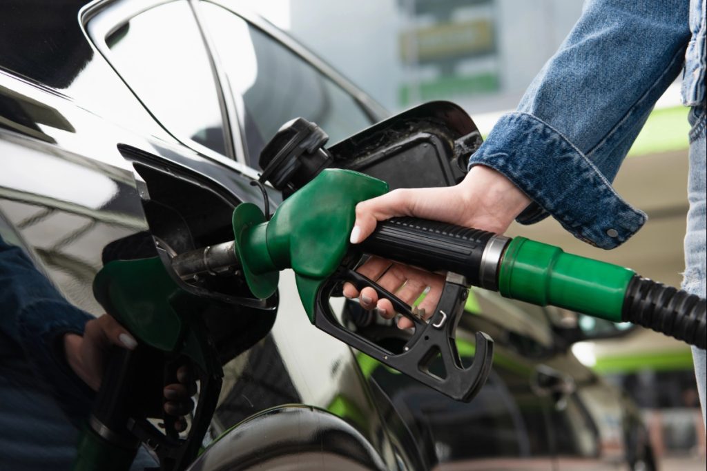 12 Genius Ways To Beat Rising Gas Prices Right Now